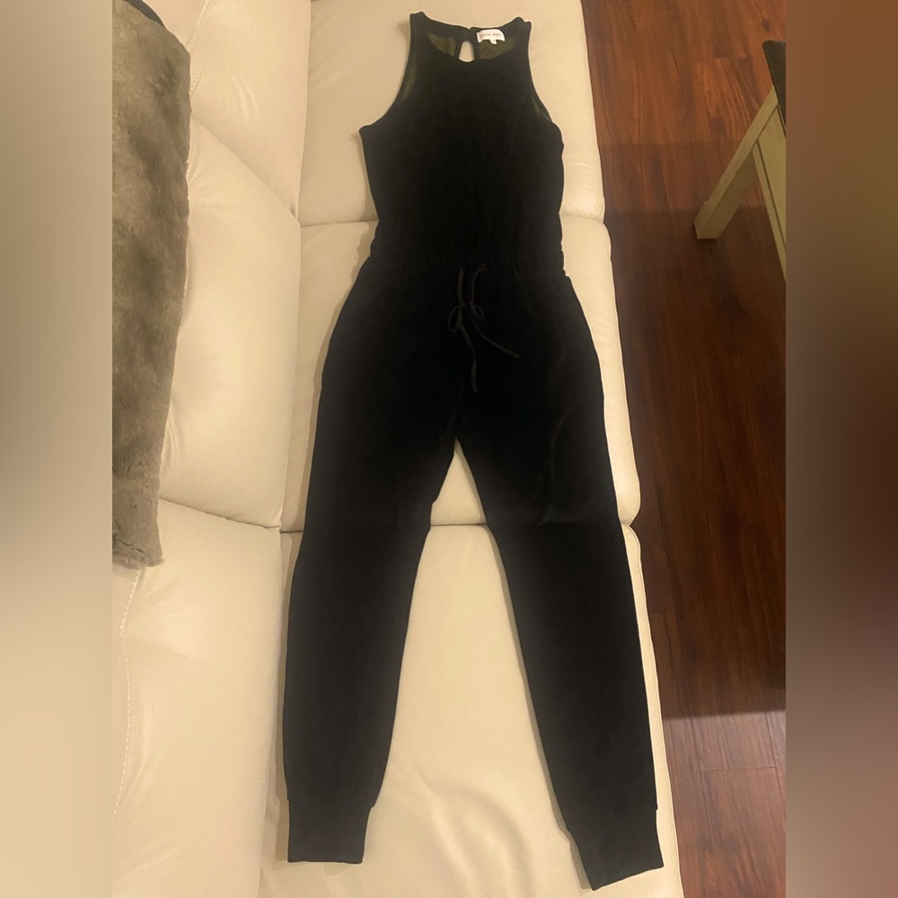 bella dahl absolutely stunning black velour one piece jumpsuit with a tie waist.